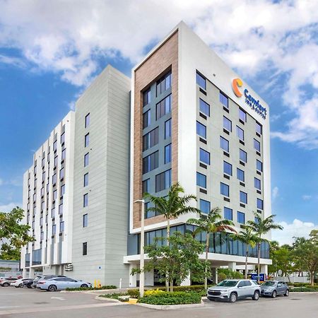 מיאמי ספרינגס Comfort Inn & Suites Miami International Airport מראה חיצוני תמונה